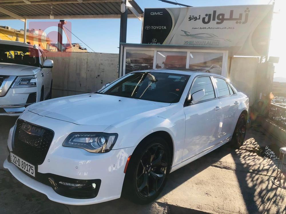 كرايسلر 300